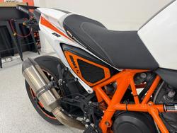 2013 Ktm 690 DUKE White