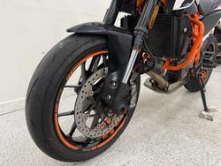 2013 Ktm 690 DUKE White
