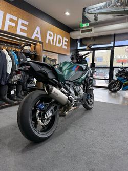 2026 BMW Motorrad M 1000 XR Aurelius Green Metallic