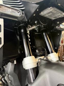 2026 BMW Motorrad R 1300 GS Adventure Triple Black BLACK STORM METALLIC