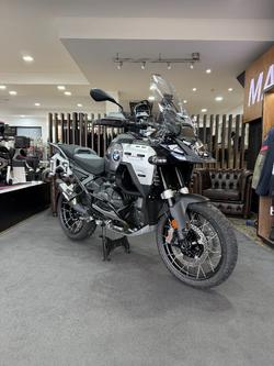 2026 BMW Motorrad R 1300 GS Adventure Triple Black BLACK STORM METALLIC