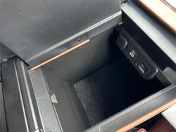 2024 Toyota Vellfire Hybrid Z Premier