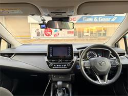 2020 Toyota Corolla Touring Hybrid S
