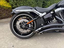2015 HARLEY-DAVIDSON FXSB SOFTAIL BREAKOUT Black
