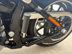 2015 HARLEY-DAVIDSON FXSB SOFTAIL BREAKOUT Black