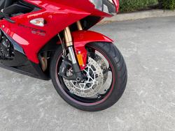 2015 Triumph DAYTONA 675 Red