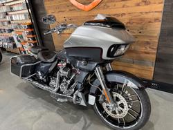 2019 Harley-Davidson CVO Road Glide 117 (FLTRXSE) Touring Silver