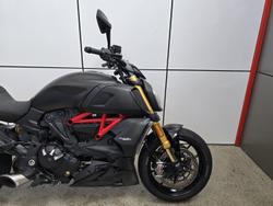 2021 Ducati Diavel 1260 S Diavel Black