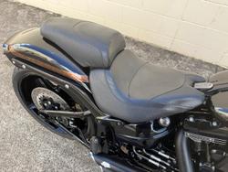 2016 Harley-Davidson CVO Pro Street Breakout (FXSE) CVO Black