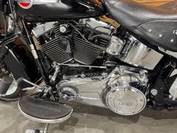 2017 Harley-Davidson Heritage Softail Classic 1690 (FLSTC) Softail Black
