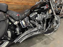 2017 Harley-Davidson Heritage Softail Classic 1690 (FLSTC) Softail Black