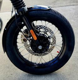 2022 Royal Enfield Interceptor 650 Classic 650 Twin Red