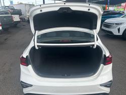 2018 Kia Cerato S BD MY19 Clear White