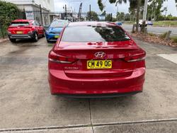 2017 HYUNDAI ELANTRA ACTIVE 2.0 MPI AD Red