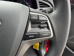 2017 HYUNDAI ELANTRA ACTIVE 2.0 MPI AD Red