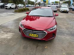 2017 HYUNDAI ELANTRA ACTIVE 2.0 MPI AD Red