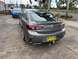 2018 HOLDEN COMMODORE RS-V