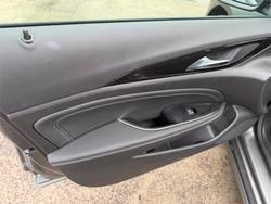 2018 HOLDEN COMMODORE RS-V