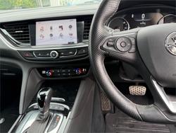 2018 HOLDEN COMMODORE RS-V