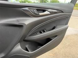 2018 HOLDEN COMMODORE RS-V