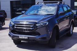 2022 Isuzu MU-X LS-M