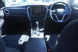 2022 Isuzu MU-X LS-M