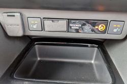 2024 Isuzu MU-X LS-T