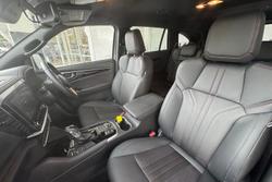 2024 Isuzu MU-X X-TERRAIN