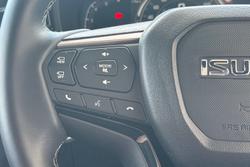 2024 Isuzu MU-X LS-T