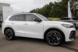 2025 Volkswagen Tiguan 195TSI R-Line