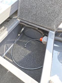 2026 QUINTREX 420 Renegade SC