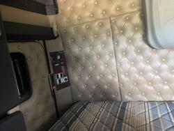 2012 Kenworth T909 T909