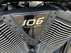 2016 VICTORY HAMMER 8-BALL Solid Black INT