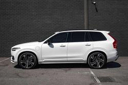 2019 Volvo XC90 T8 R-Design