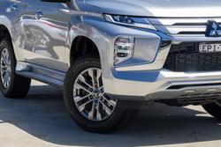 2021 Mitsubishi Pajero Sport GLX