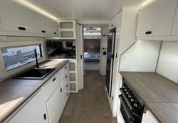 2026 JB Caravans Dirt Road Xtreme (23'6)