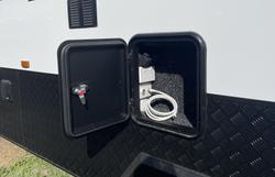 2026 JB Caravans Dirt Road Xtreme (23'6)