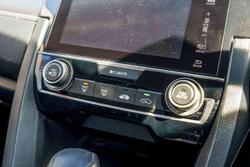 2016 Honda Civic VTi-S