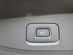 2025 Isuzu MU-X X-TERRAIN