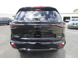 2025 Isuzu MU-X X-TERRAIN