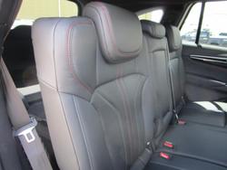 2025 Isuzu MU-X X-TERRAIN