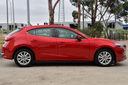 2017 Mazda 3 Maxx
