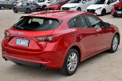 2017 Mazda 3 Maxx