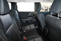 2025 Mitsubishi Outlander LS