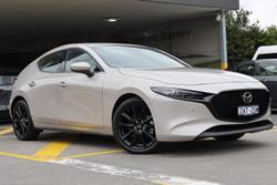 2025 Mazda 3 G25 Astina