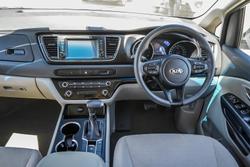 2019 Kia Carnival S