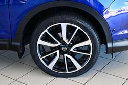 2017 Nissan QASHQAI Ti