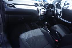 2018 Suzuki Swift GL Navigator