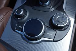 2018 Alfa Romeo Stelvio Ti