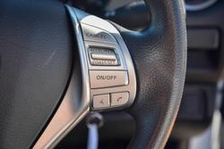 2019 Nissan Navara SL